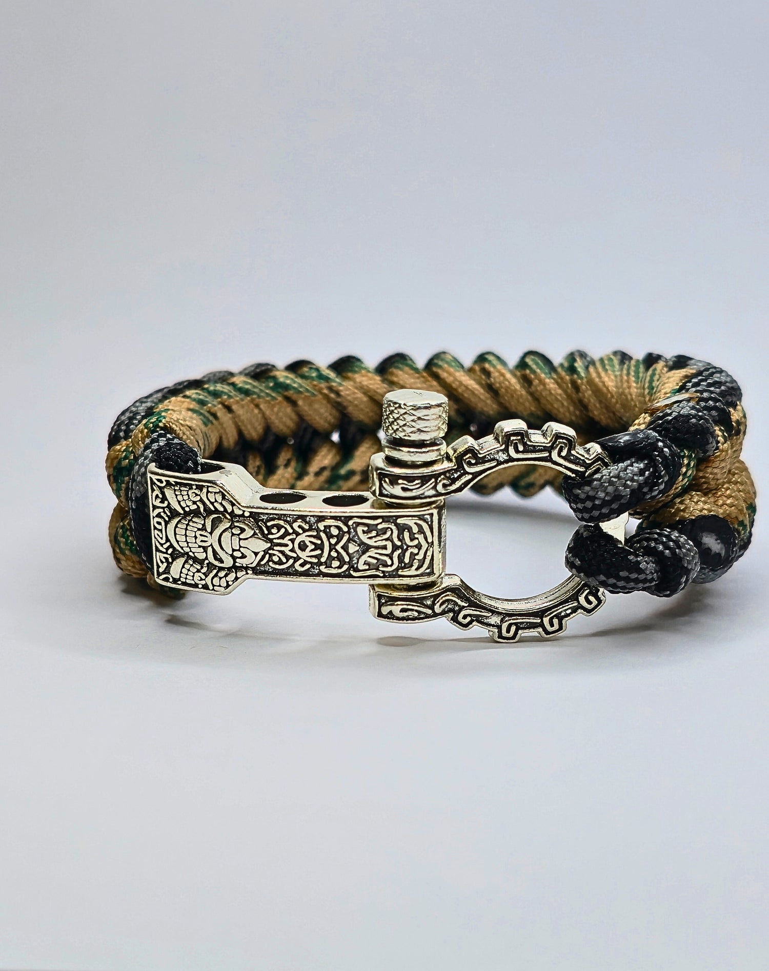 Armbänder