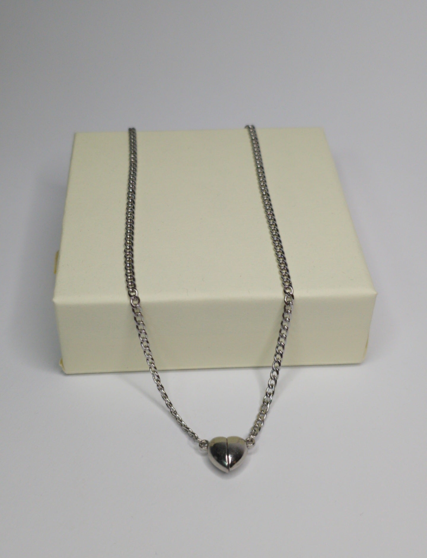 Silver Heartlock